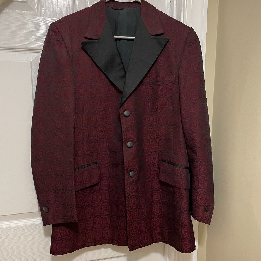 smoking /dinner jacket